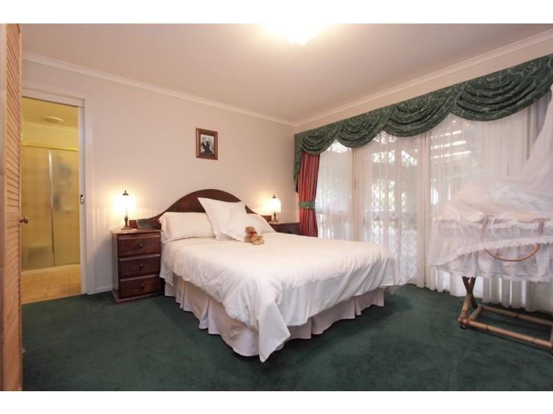 9 Colin Court, Langwarrin VIC 3910