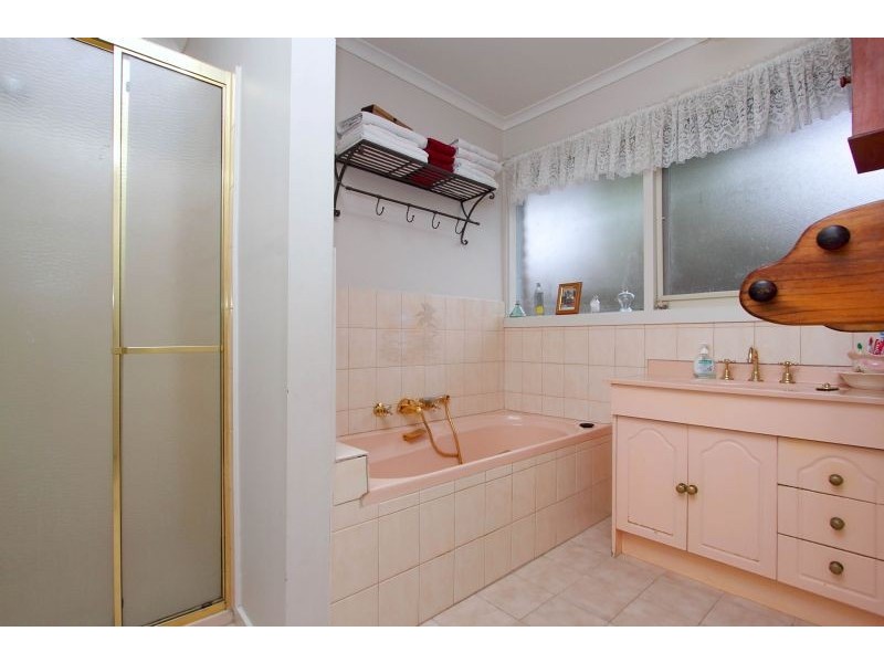 9 Colin Court, Langwarrin VIC 3910