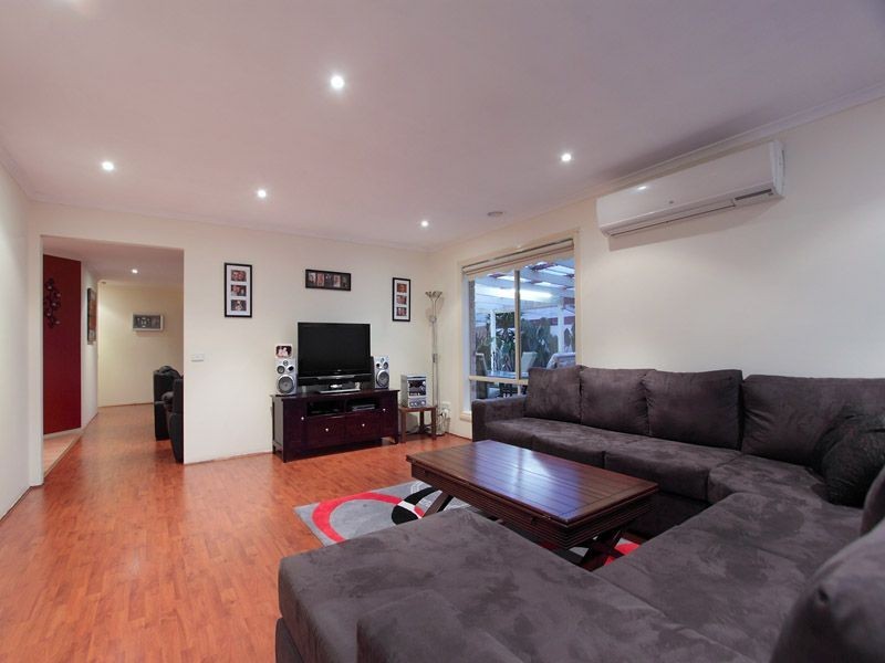 15 Julie Court, Langwarrin VIC 3910