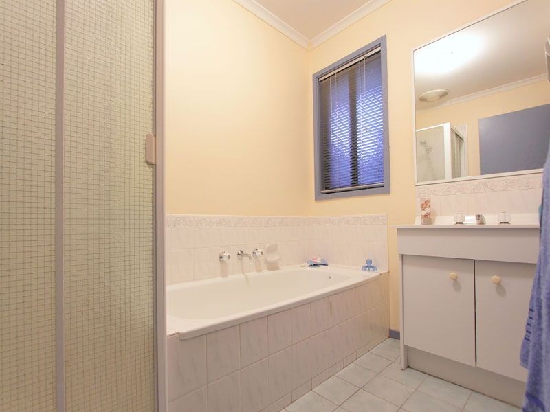 7 Huntly Court, Langwarrin VIC 3910