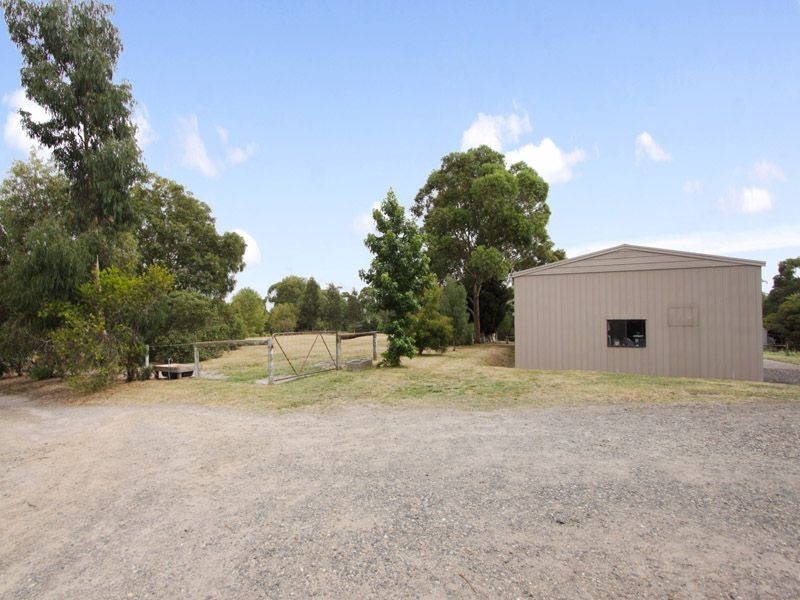 4 Grassmere Road, Langwarrin VIC 3910