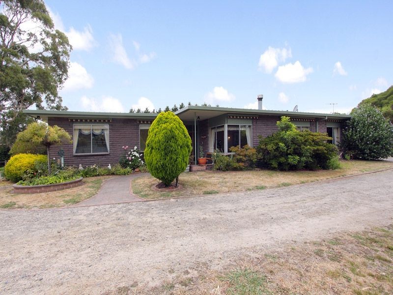 4 Grassmere Road, Langwarrin VIC 3910