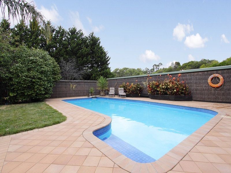 4 Grassmere Road, Langwarrin VIC 3910