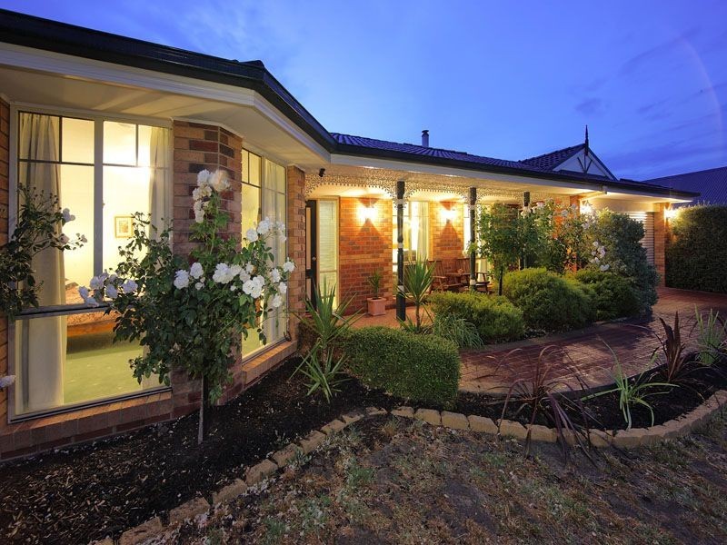 19 Mintbush Terrace, Langwarrin VIC 3910