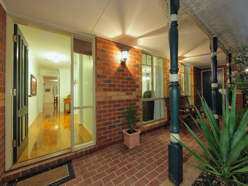 19 Mintbush Terrace, Langwarrin VIC 3910