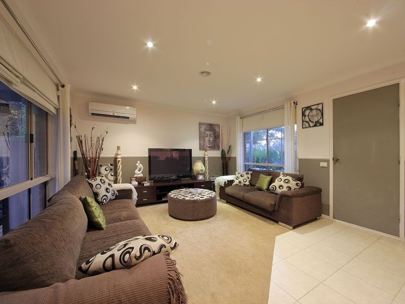 6 Waralong Court, Langwarrin VIC 3910