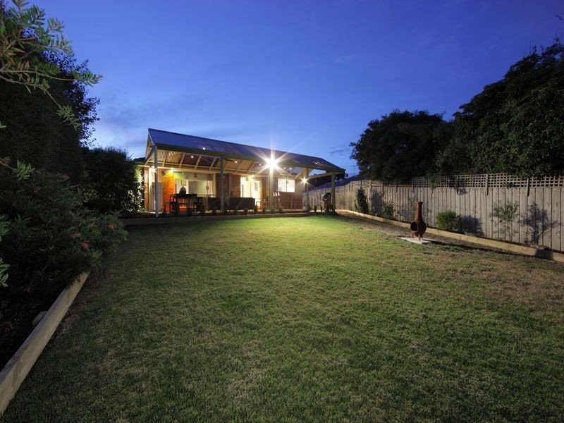 6 Waralong Court, Langwarrin VIC 3910