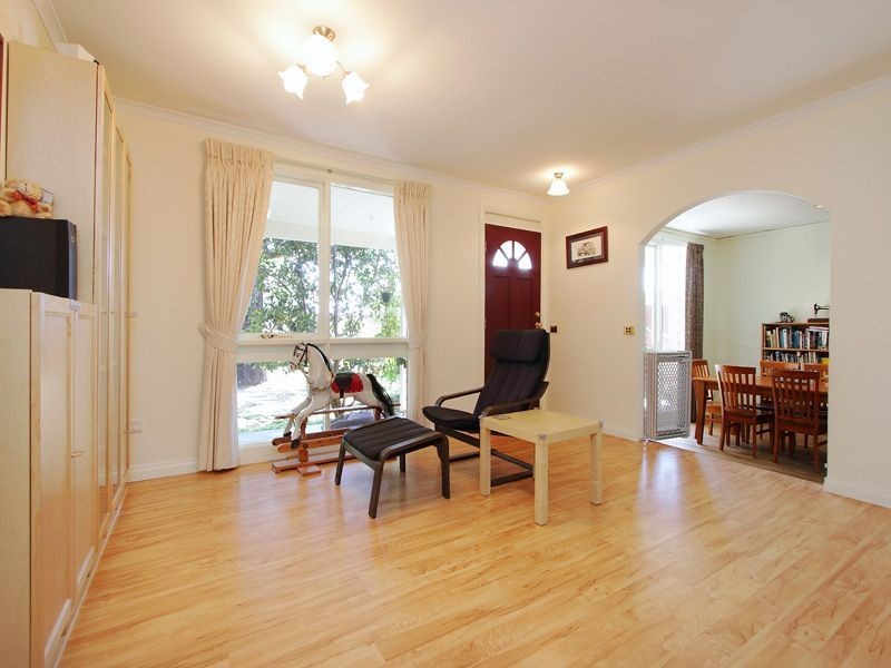 18 Ash Grove South, Langwarrin VIC 3910