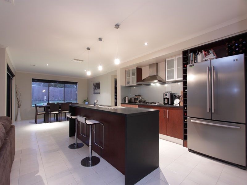 6 Elemes Court, Langwarrin VIC 3910