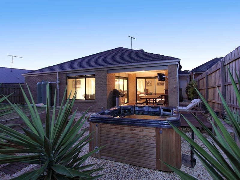 6 Elemes Court, Langwarrin VIC 3910