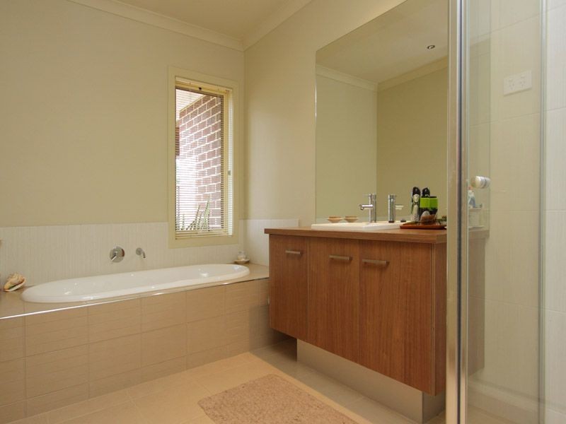 3 Spring Hill Road, Langwarrin VIC 3910