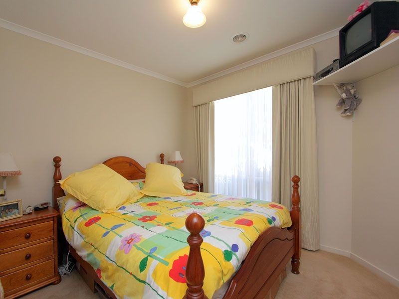 9/2 Edward Street, Langwarrin VIC 3910