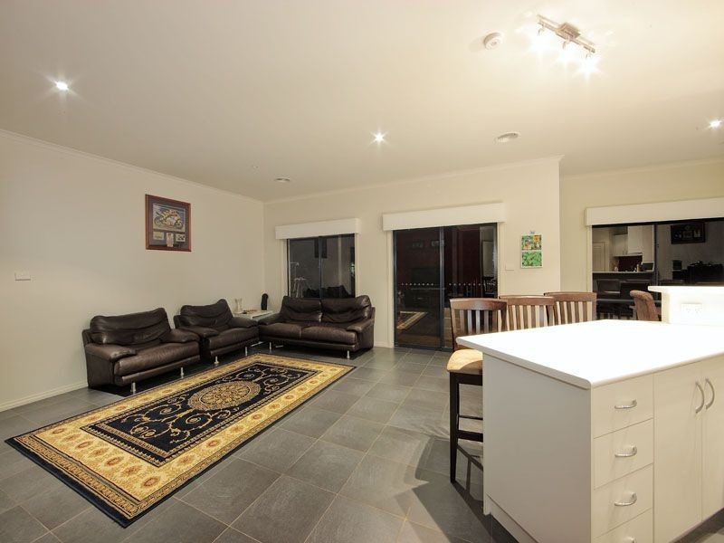 520 Robinsons Rd, Langwarrin VIC 3910