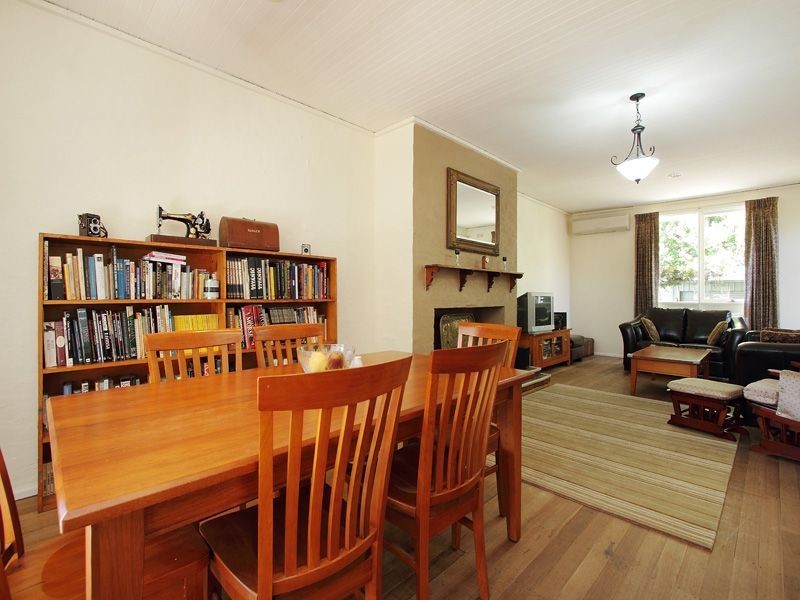 18 Ash Grove Sth, Langwarrin VIC 3910