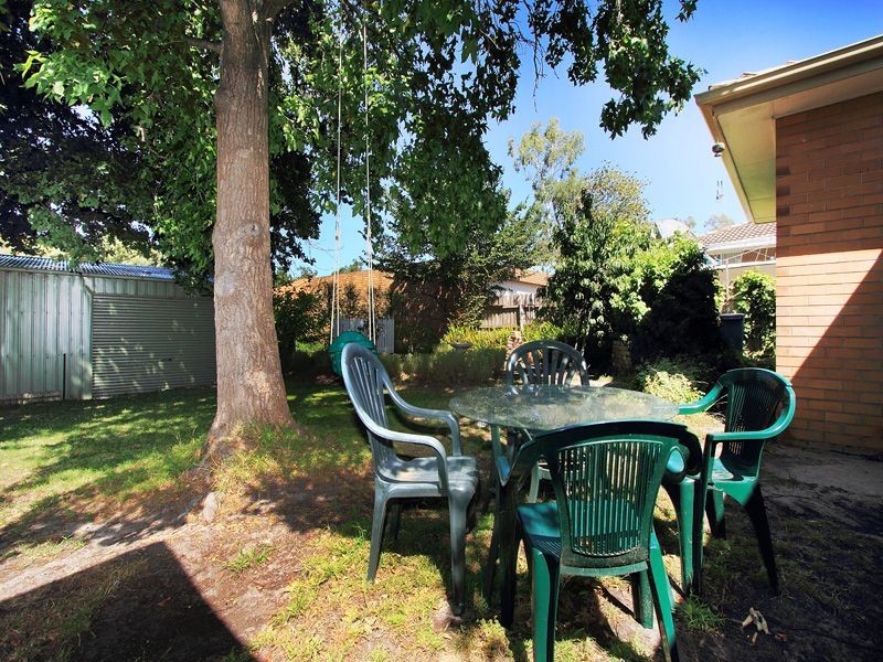 18 Ash Grove Sth, Langwarrin VIC 3910