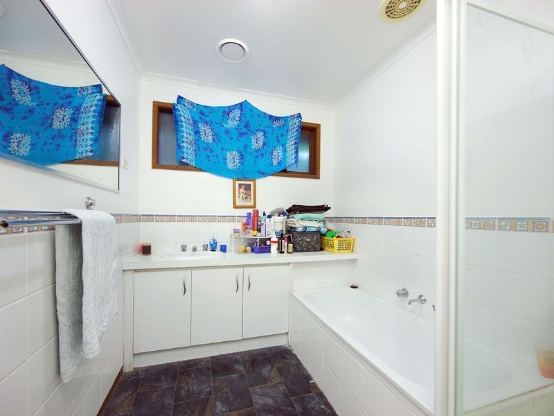 5 Monze Drive, Langwarrin VIC 3910