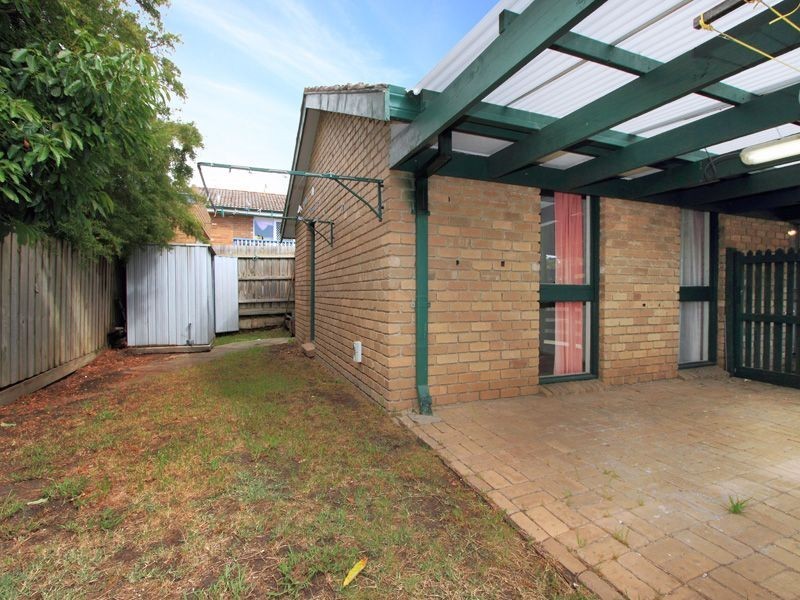 8 Lloyd Street, Langwarrin VIC 3910
