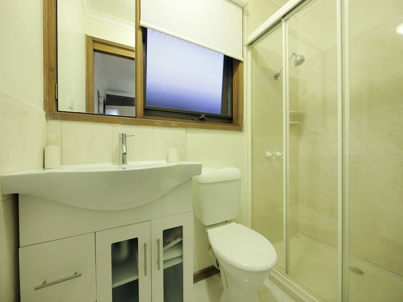 1 Chatswood Avenue, Langwarrin VIC 3910