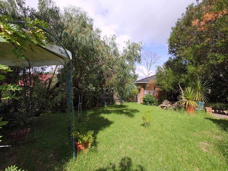 33 Maxwell Court, Langwarrin VIC 3910