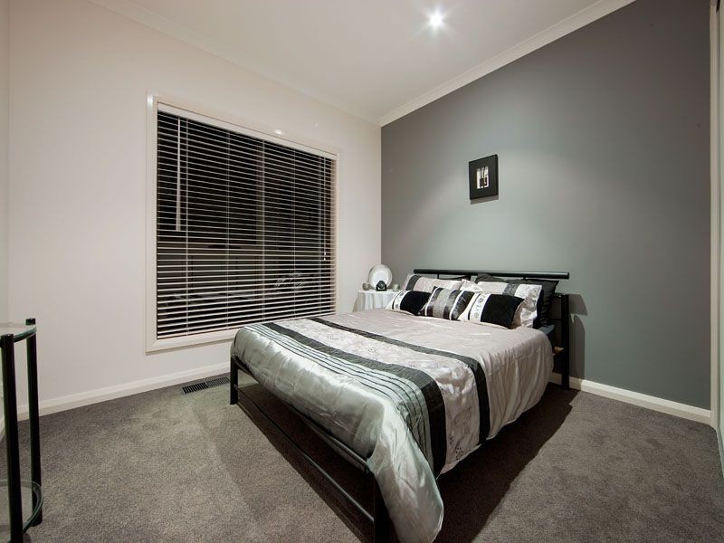 21 Pepperbush Crescent, Langwarrin VIC 3910