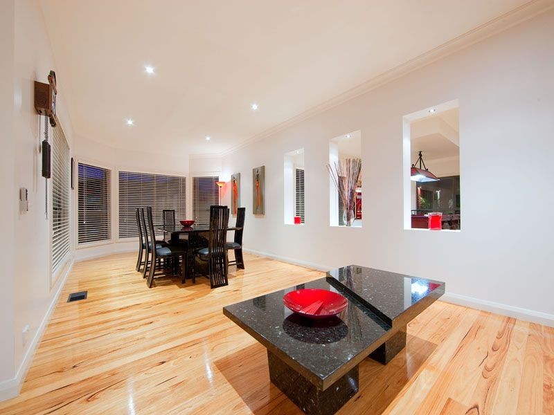 21 Pepperbush Crescent, Langwarrin VIC 3910