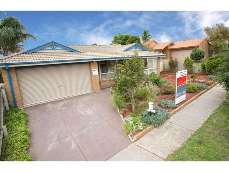 13 Grevillea Road, Langwarrin VIC 3910