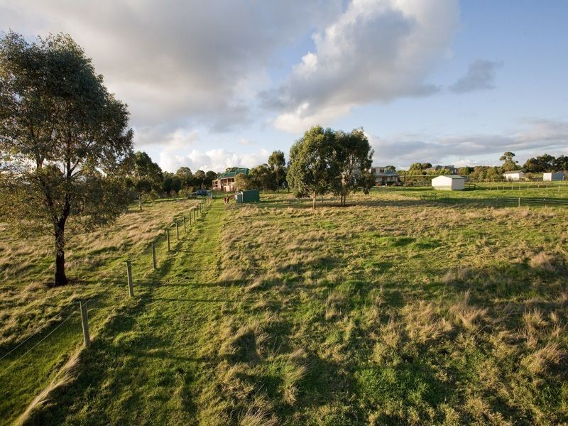 84 Highfield Drive, Langwarrin South VIC 3911