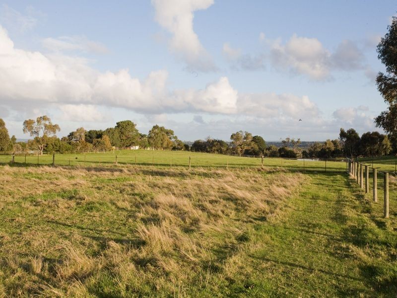 84 Highfield Drive, Langwarrin South VIC 3911