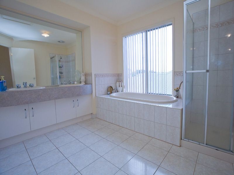 9 Grapeview Court, Frankston South VIC 3199