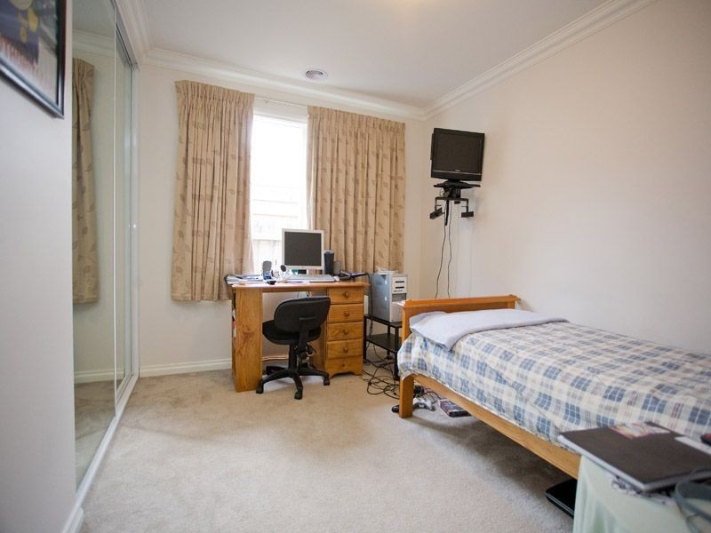 1B Cedar Street, Langwarrin VIC 3910