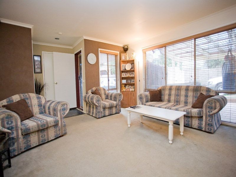 6 Apollo Court, Langwarrin VIC 3910