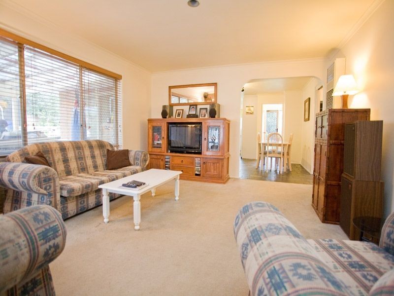 6 Apollo Court, Langwarrin VIC 3910