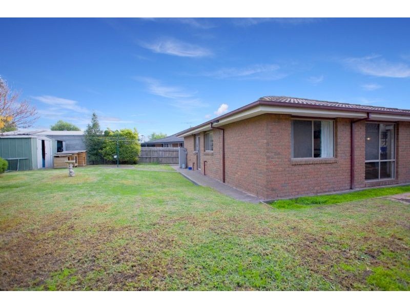 6 Apollo Court, Langwarrin VIC 3910