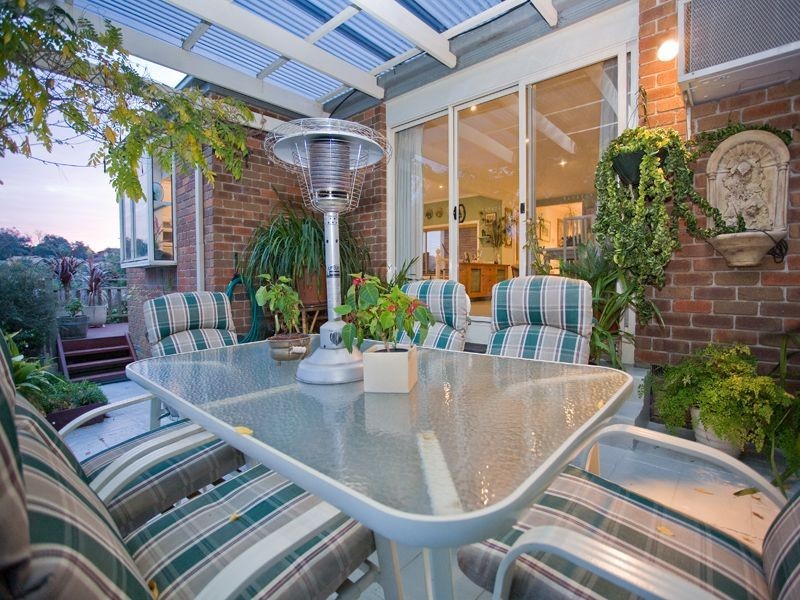 8 Helens Way, Langwarrin VIC 3910