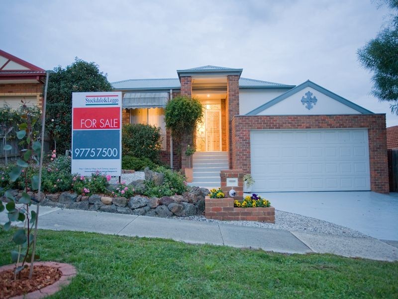 8 Helens Way, Langwarrin VIC 3910
