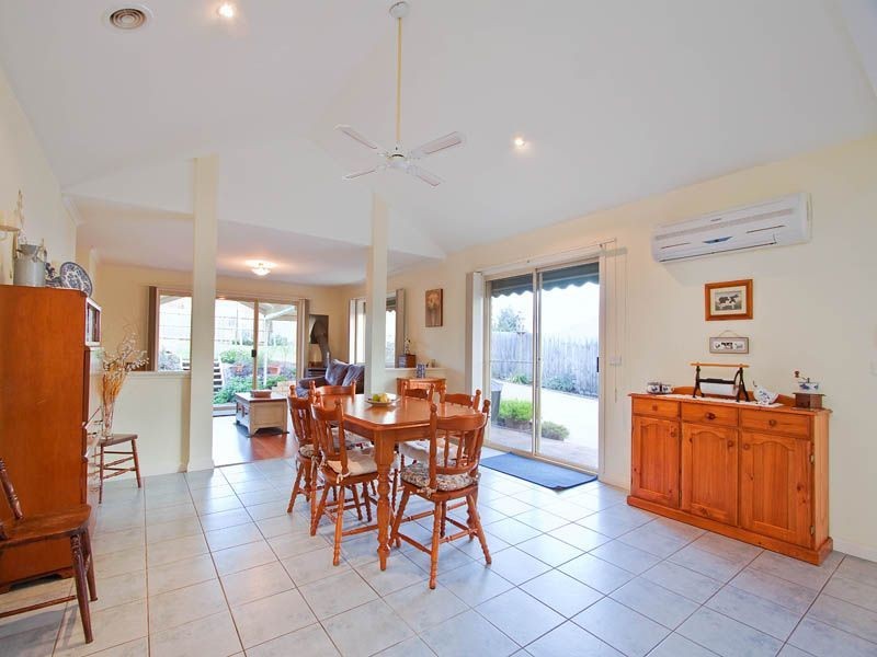 4 Bottlebrush Court, Langwarrin VIC 3910