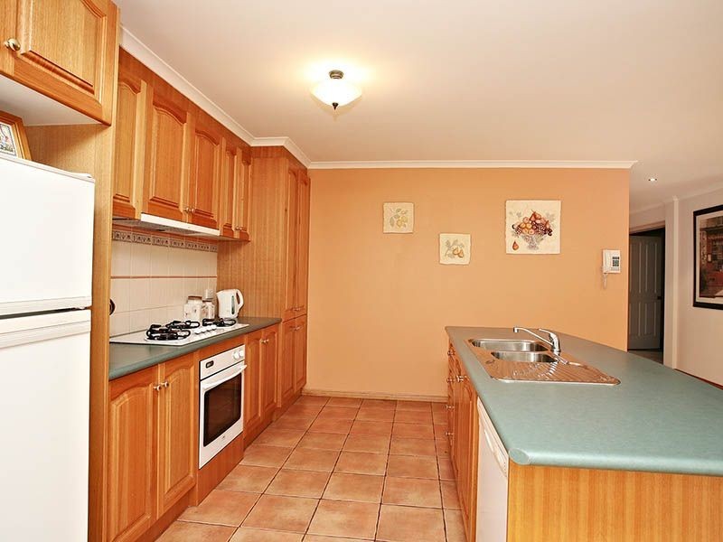 6 Coriander Court, Langwarrin VIC 3910