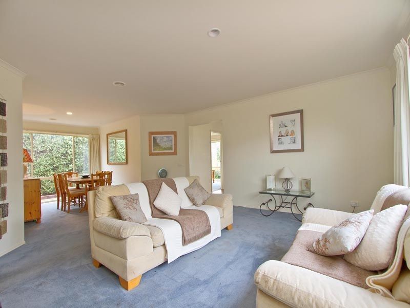 10 Cotoneaster Way, Langwarrin VIC 3910