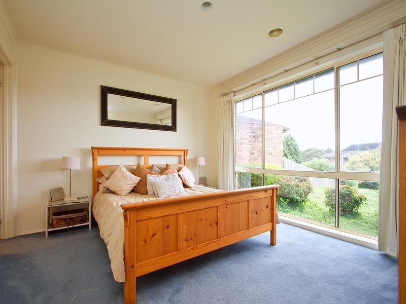 10 Cotoneaster Way, Langwarrin VIC 3910