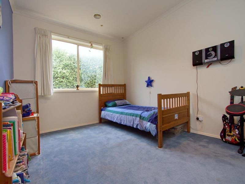 10 Cotoneaster Way, Langwarrin VIC 3910