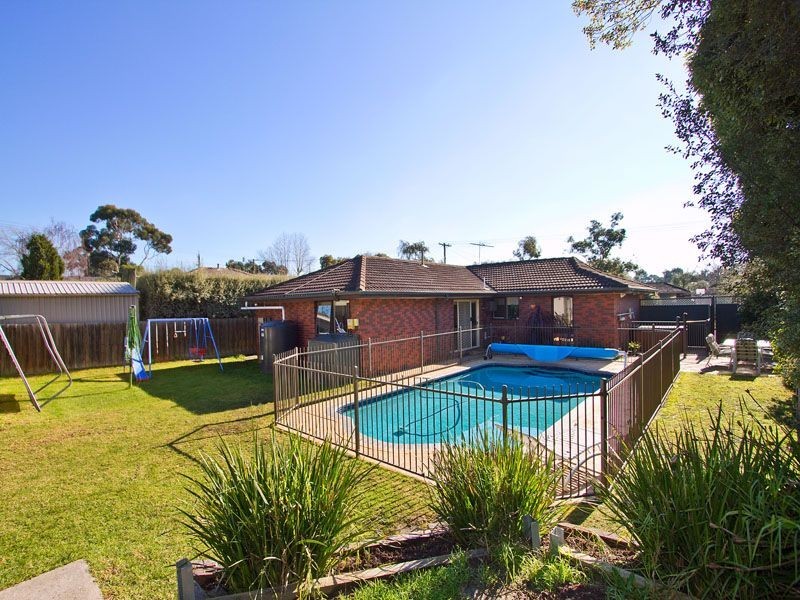 6 Kuranda Street, Langwarrin VIC 3910