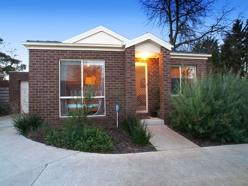 2/4 John Street, Langwarrin VIC 3910