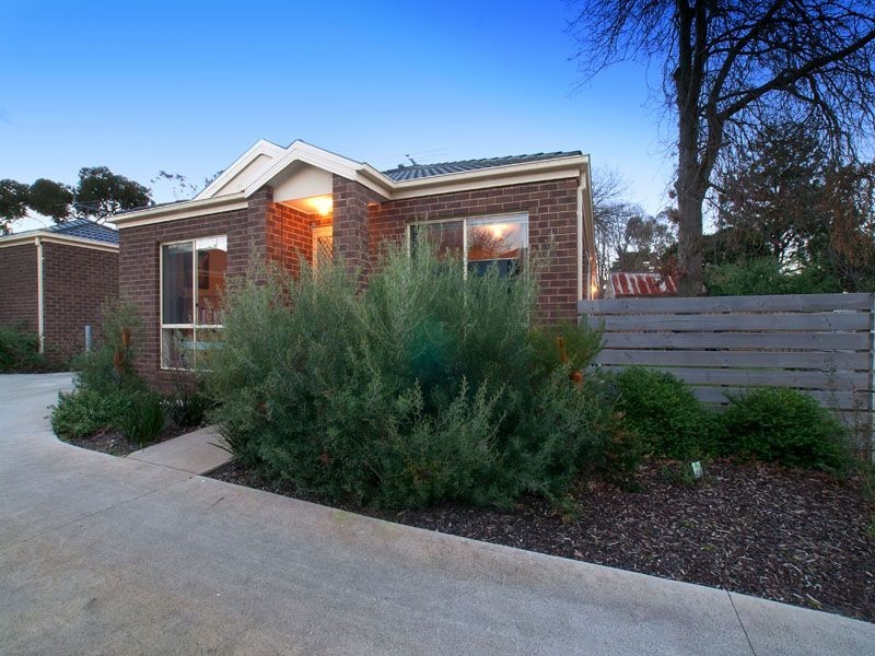 2/4 John Street, Langwarrin VIC 3910