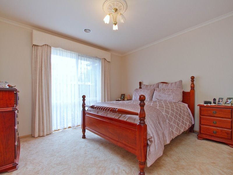 20 Bottlebrush Court, Langwarrin VIC 3910