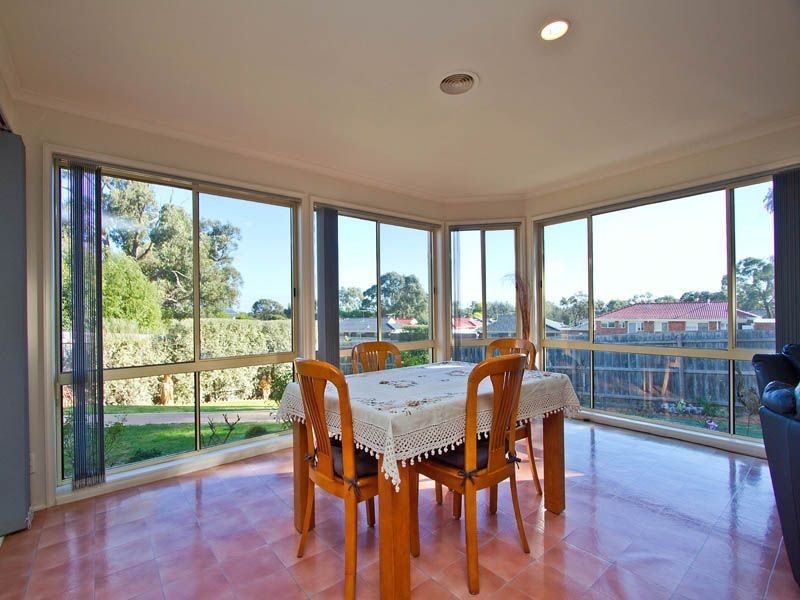 5 Carolyn Court, Langwarrin VIC 3910