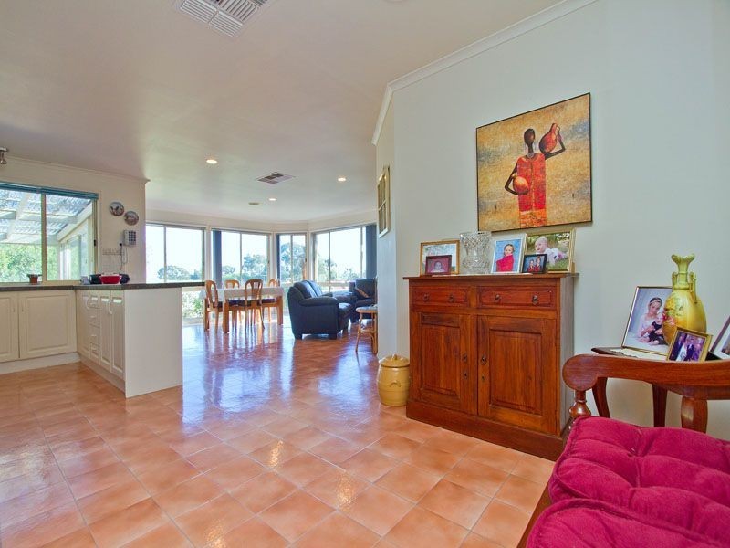 5 Carolyn Court, Langwarrin VIC 3910