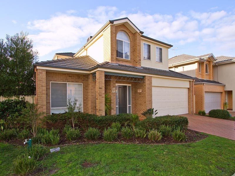22 Pepperbush Cres, Langwarrin VIC 3910