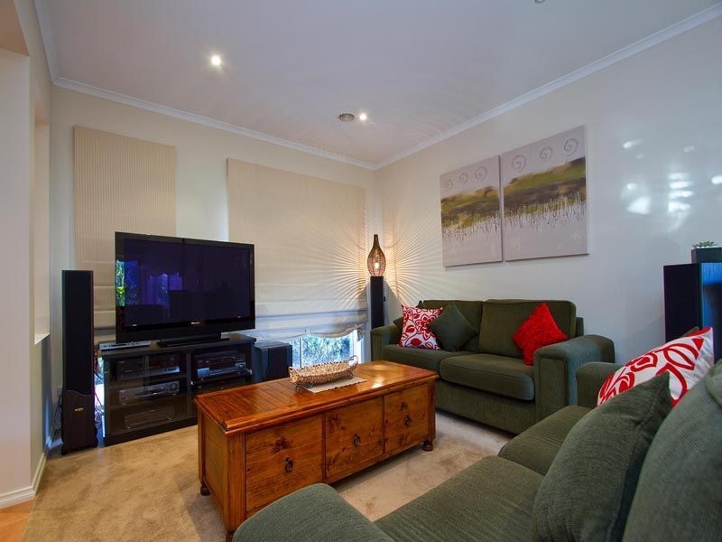 22 Pepperbush Cres, Langwarrin VIC 3910