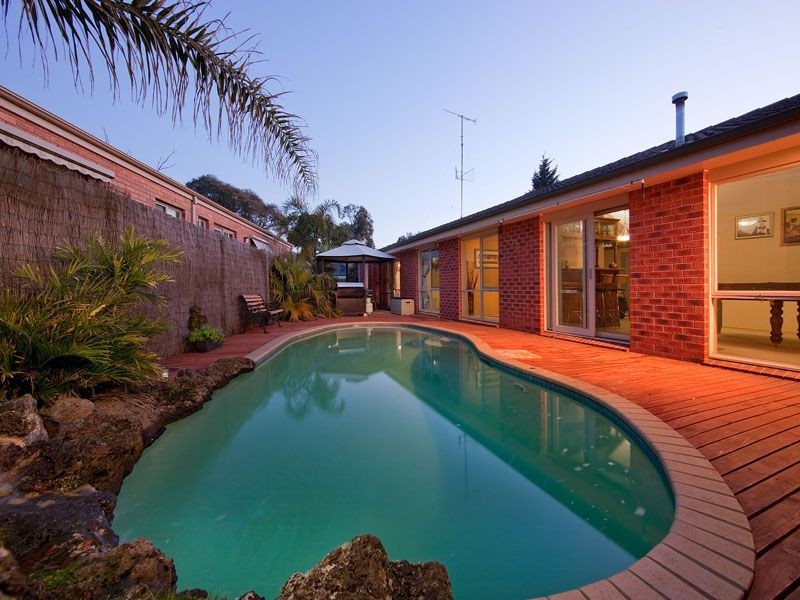 55 Stevens Rd, Langwarrin VIC 3910