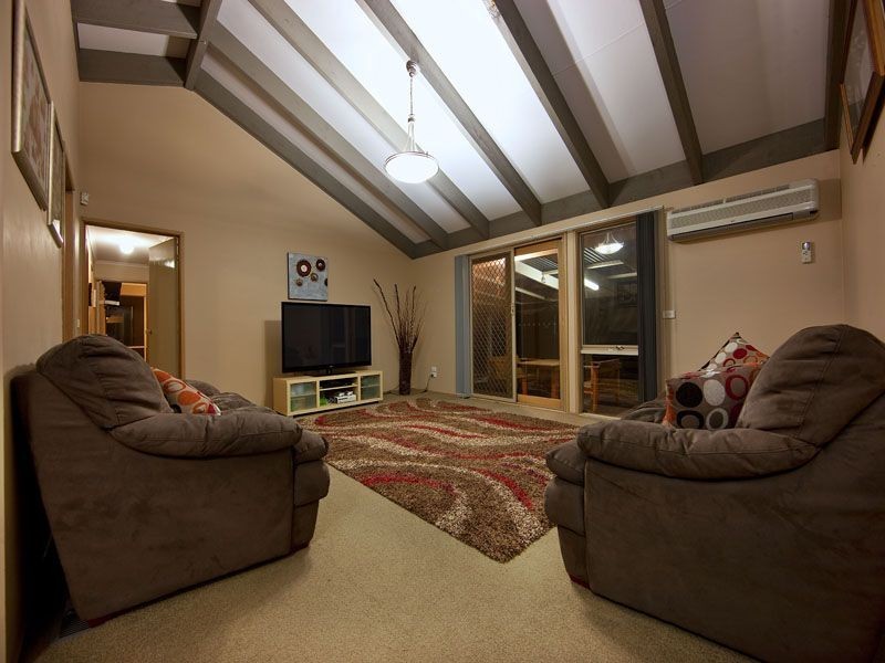 55 Stevens Rd, Langwarrin VIC 3910